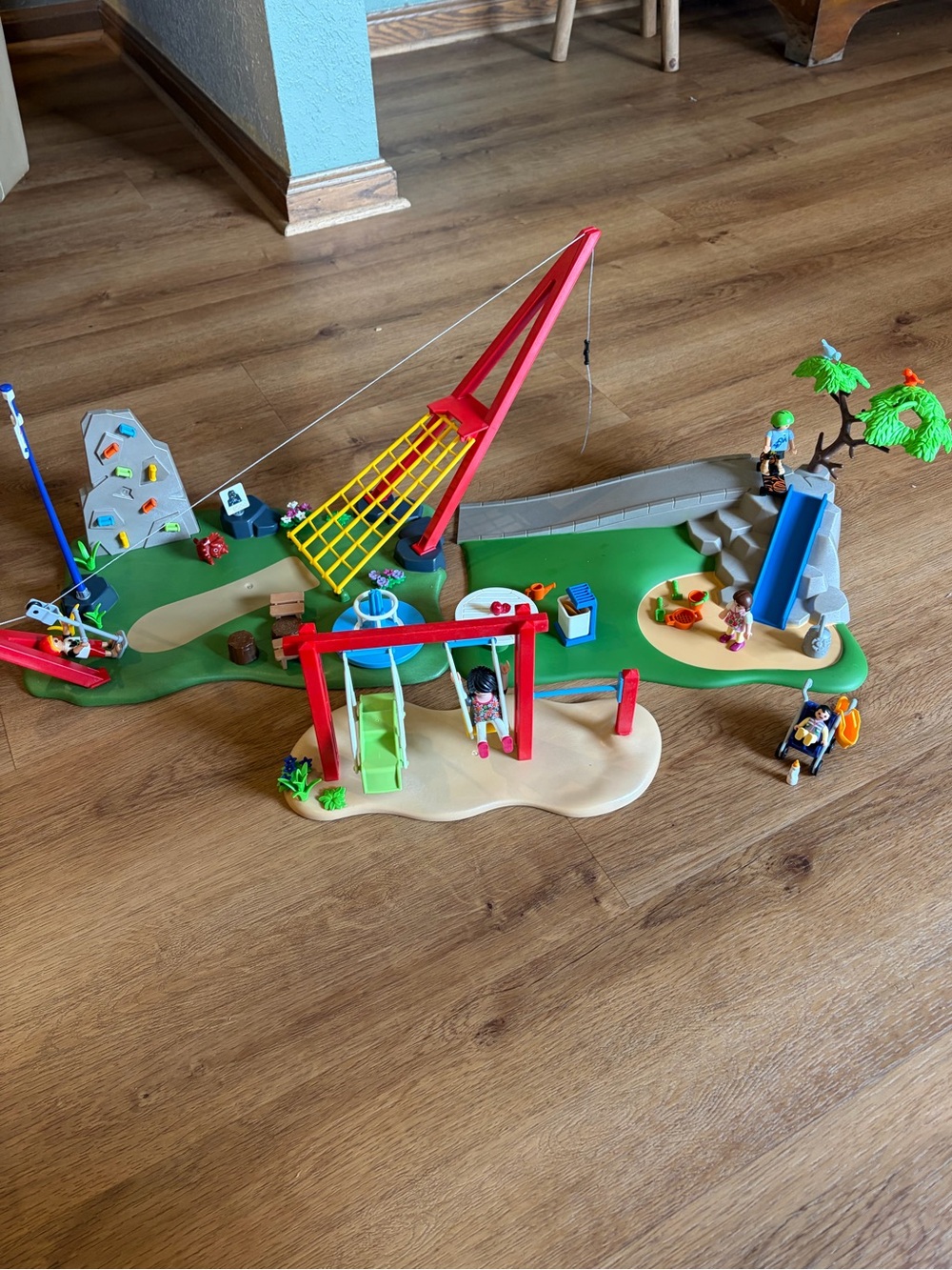 Playmobil City Life 70328 Playground Park Play Set Swings Slide Zipline